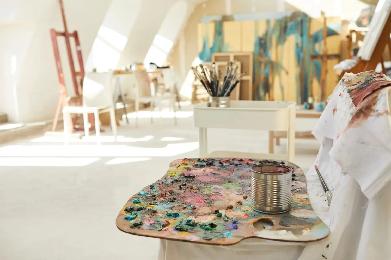 Jak stworzyć domowe atelier artystyczne