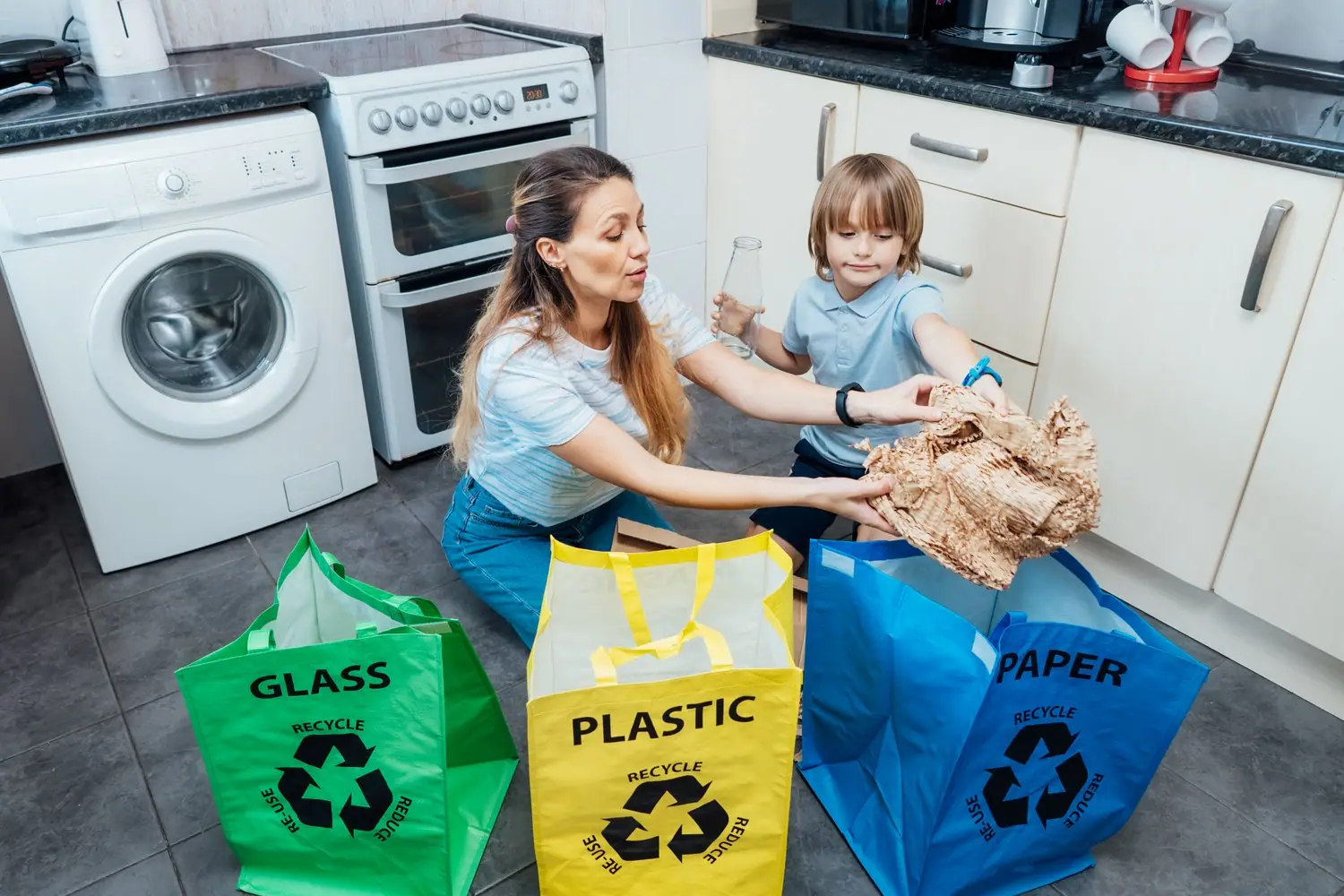 Jak stworzyć kącik do recyklingu w małej kuchni